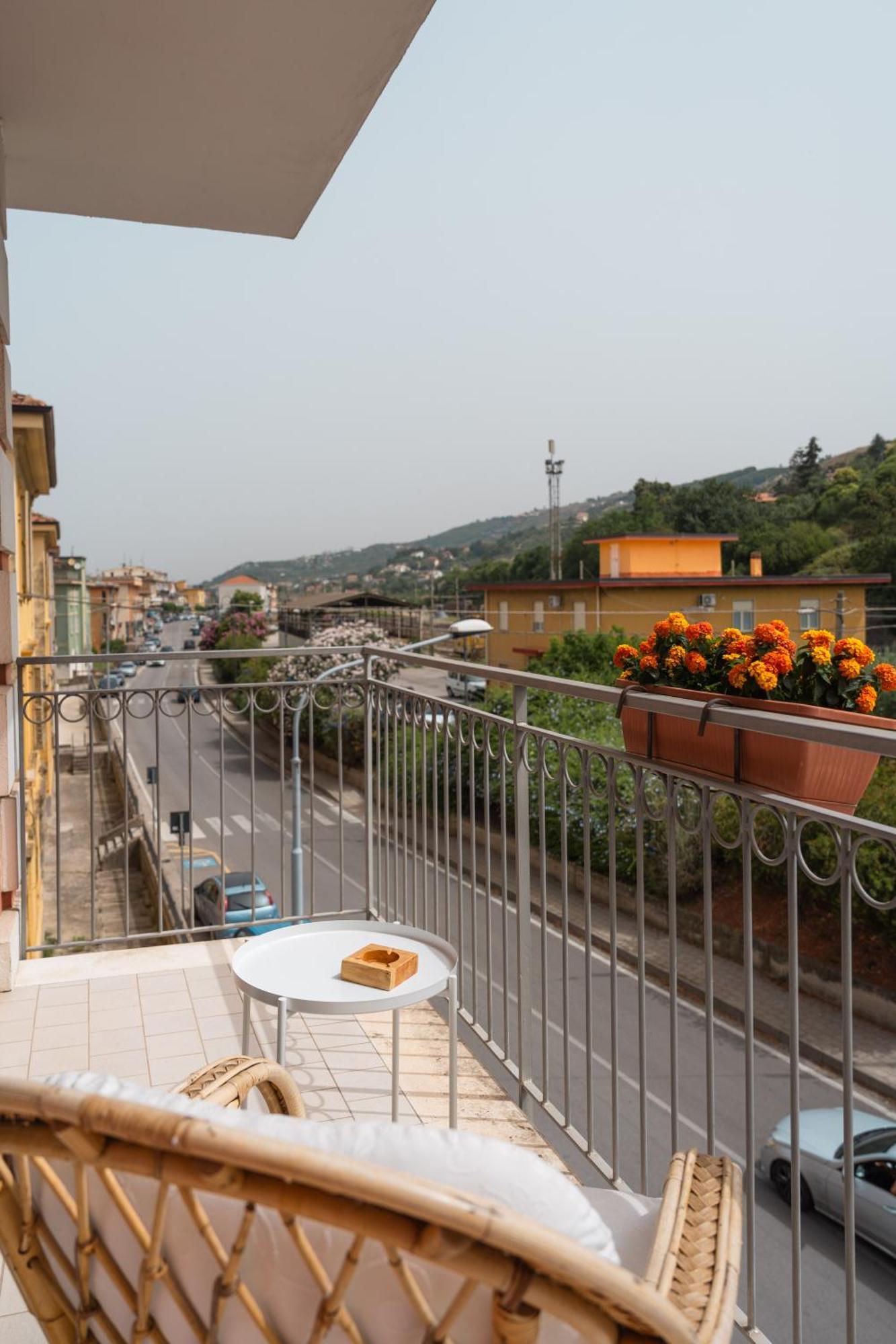 ホテル Noi 2 Nel Cilento アグローポリ エクステリア 写真