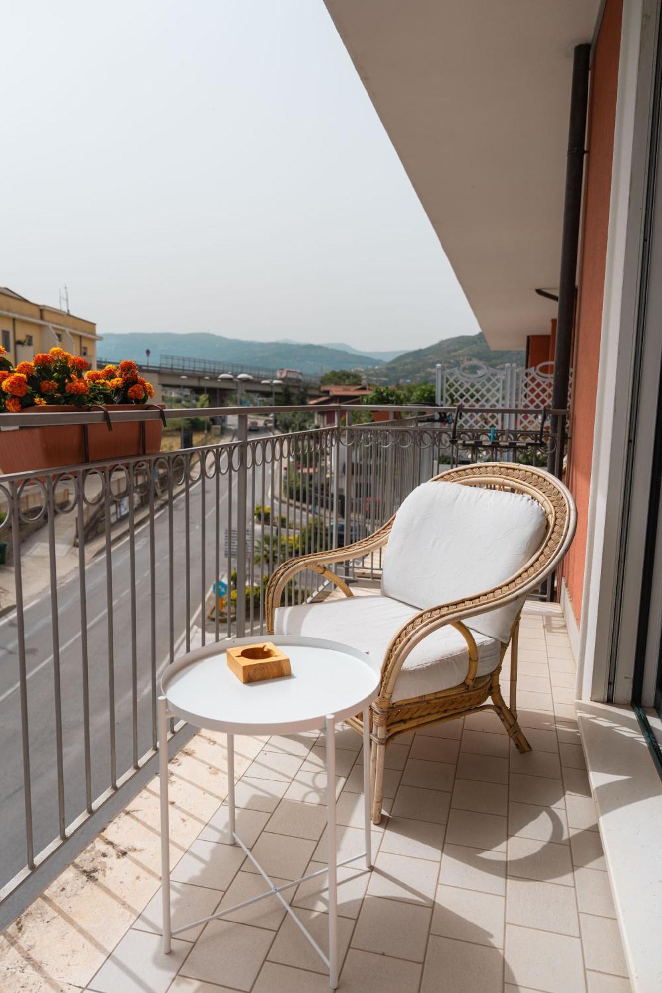 ホテル Noi 2 Nel Cilento アグローポリ エクステリア 写真